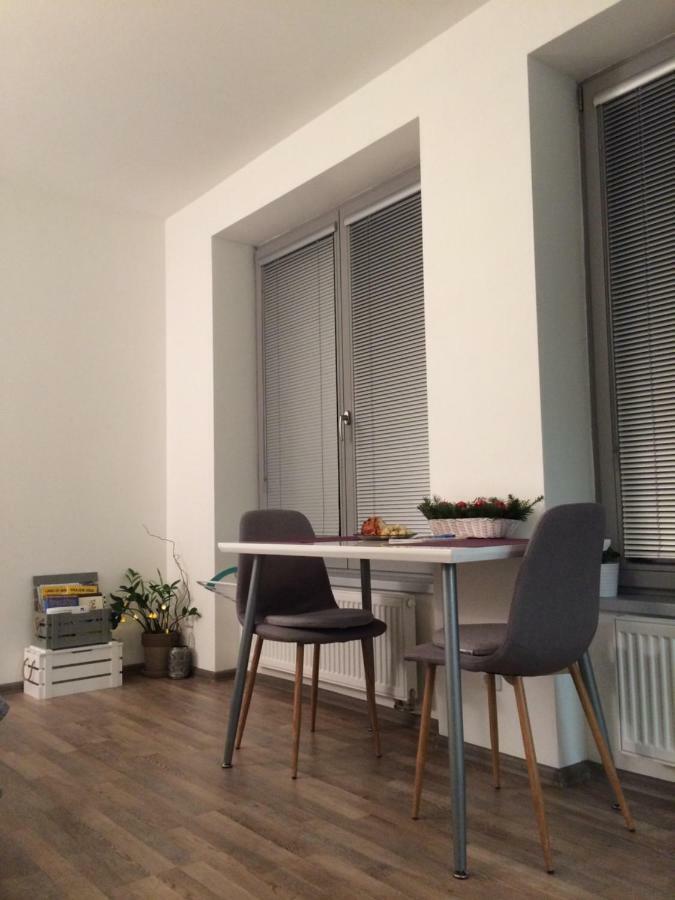 Elf Apartment Kolin Bagian luar foto